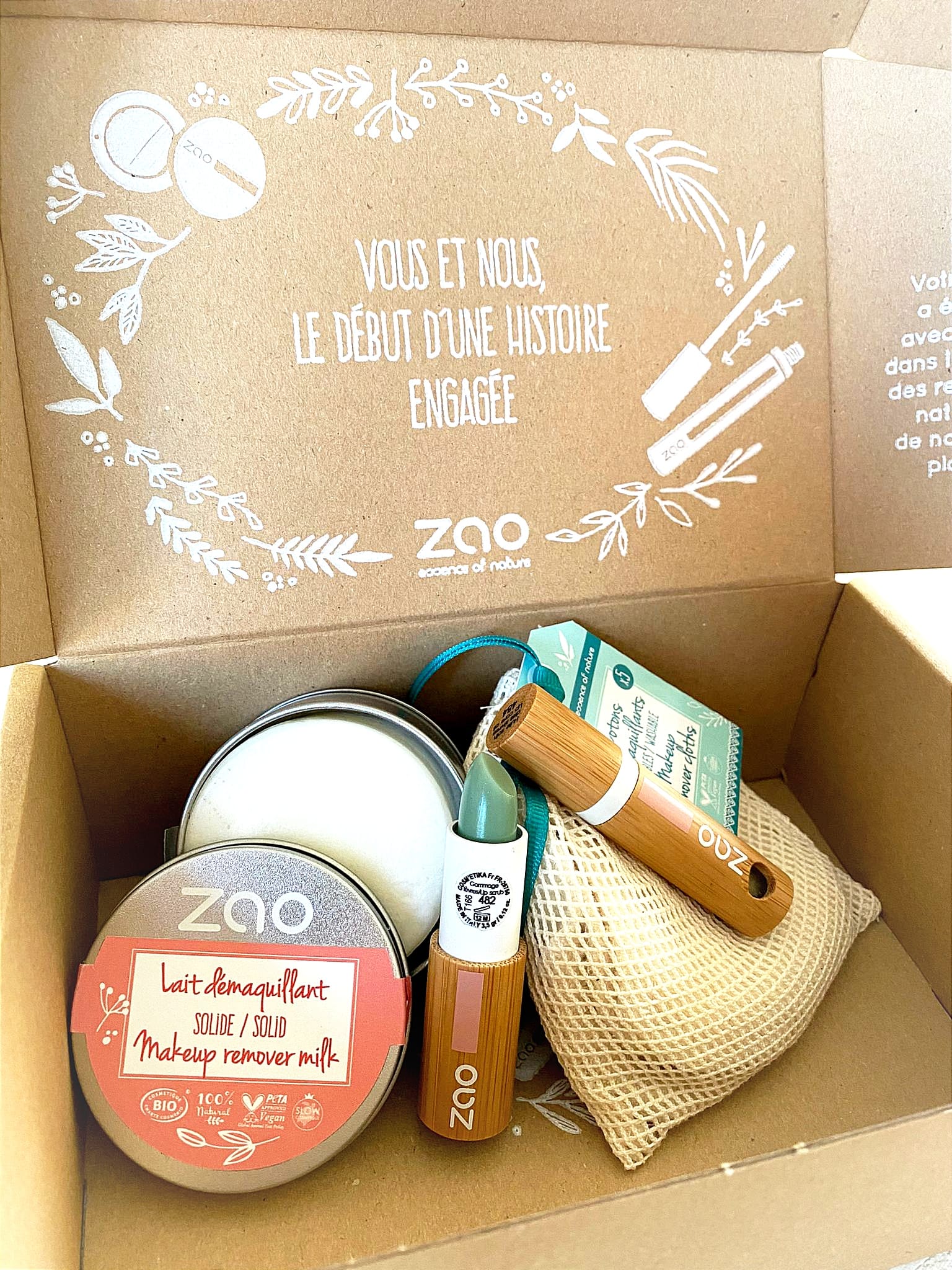 ZAO KIT 2: Lip care and sneaking cleaning